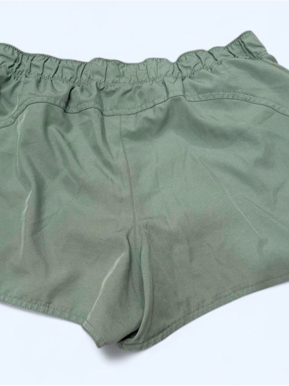 Classic Elastic-Waist Women’s Green Shorts